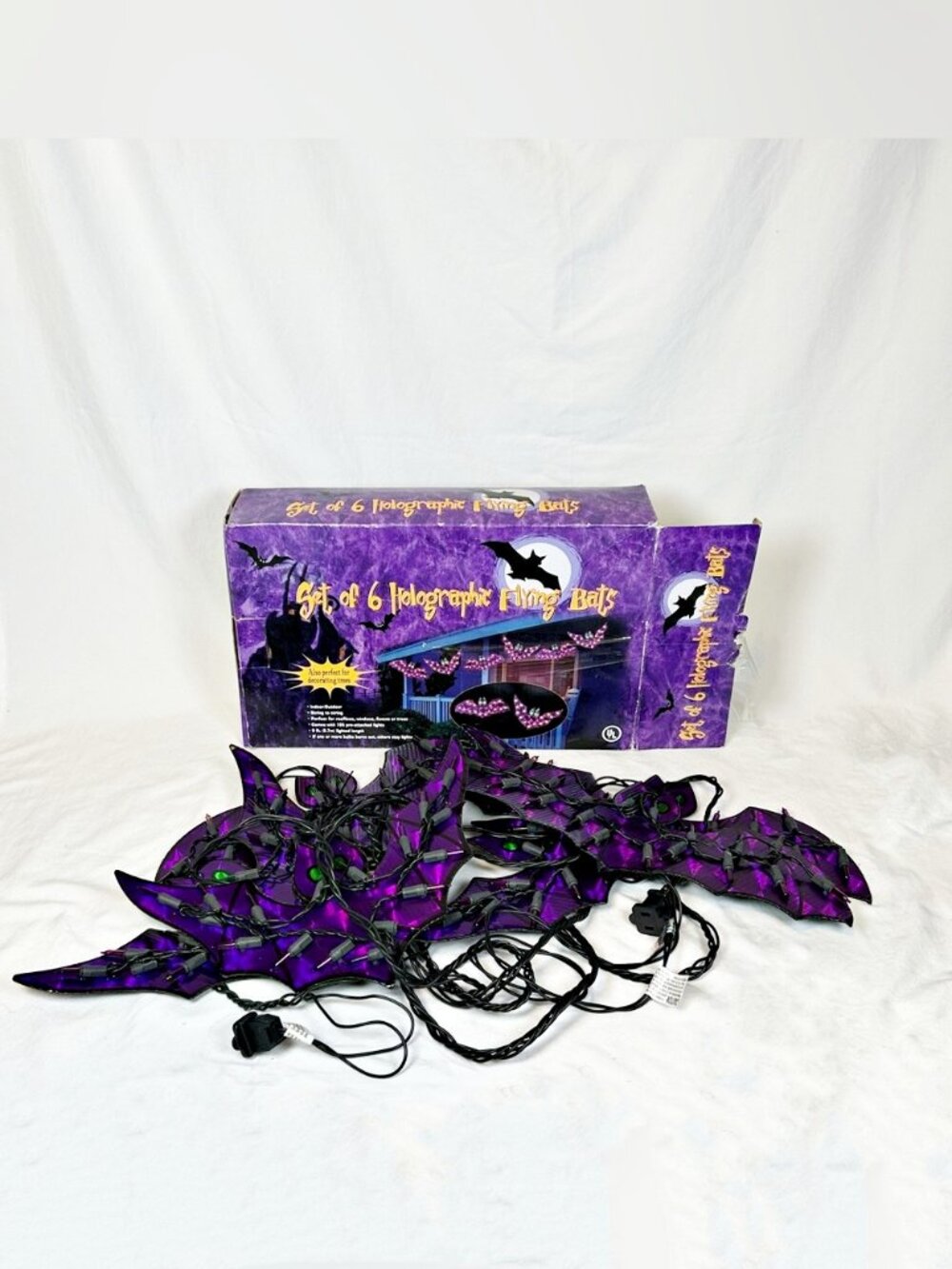 Vintage Set 6 Holographic Flying Bats Purple Blinking Halloween String Lights